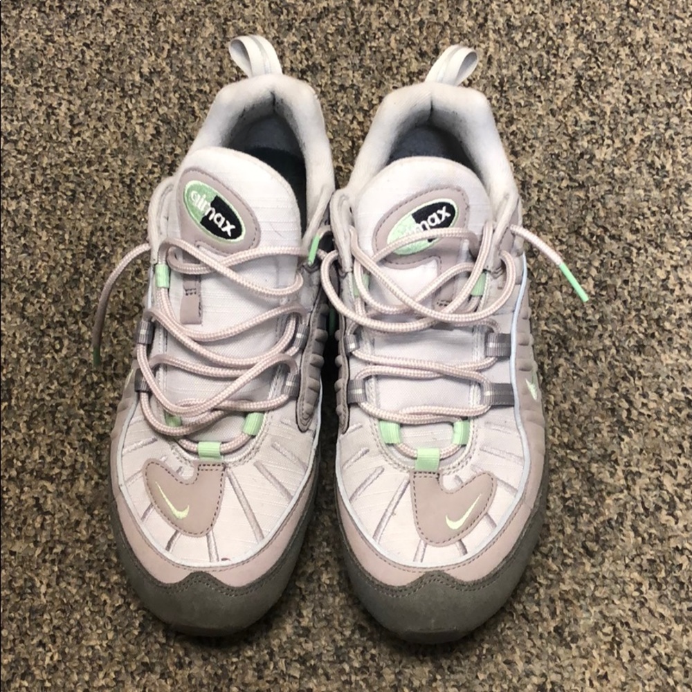 Air Max 98- Grey/Mint Green Men’s size 8